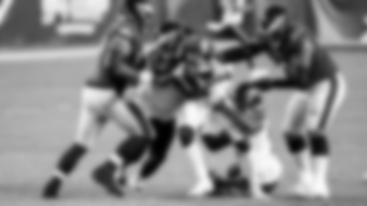 2020-TopShots-Mayowa--20201130_23-10-58_20201130_SEAatPHI_CS__DSC4357