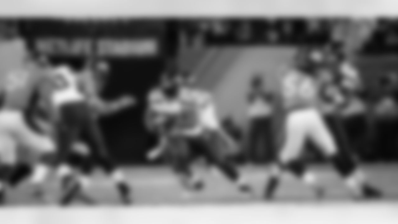 Seattle Seahawks; Denver Broncos; SB48; Marshawn Lynch