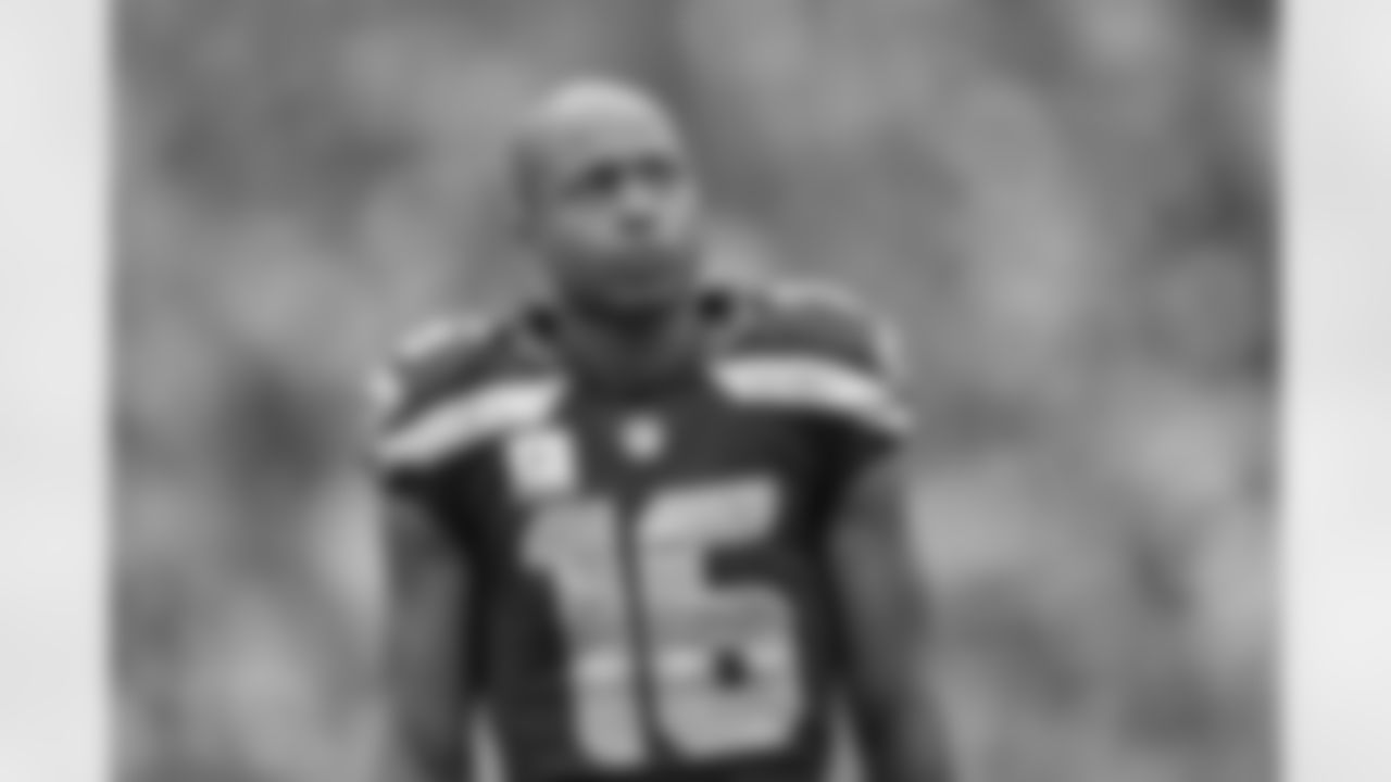 The best photos of Seahawks wide receiver Tyler Lockett from the 2022 season.