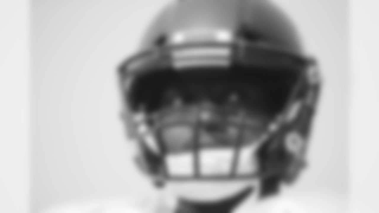 seahawks_training_camp-021.jpg