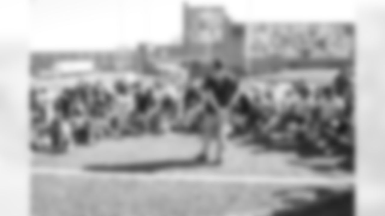 20230413_HOWARD_3X3A2718