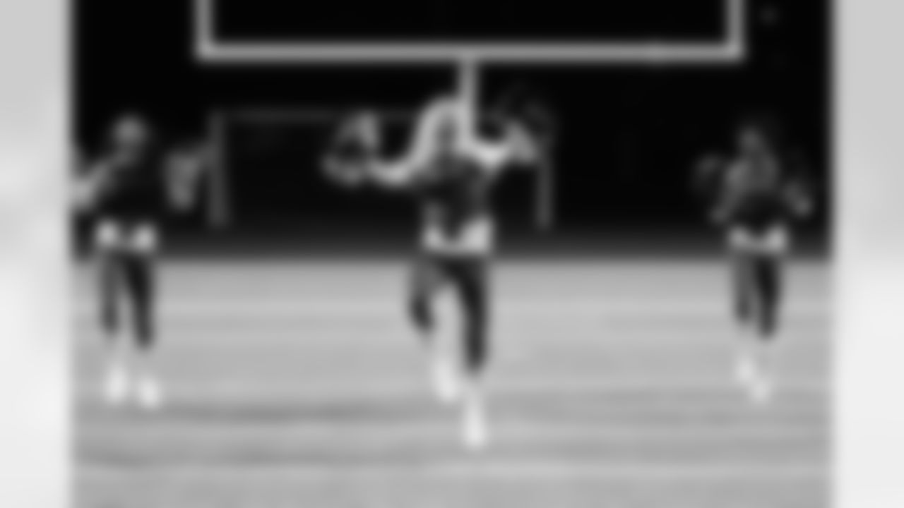Seahawks-Blue-Friday-Night-Lights-Selects-20211015_19-27-36_3902
