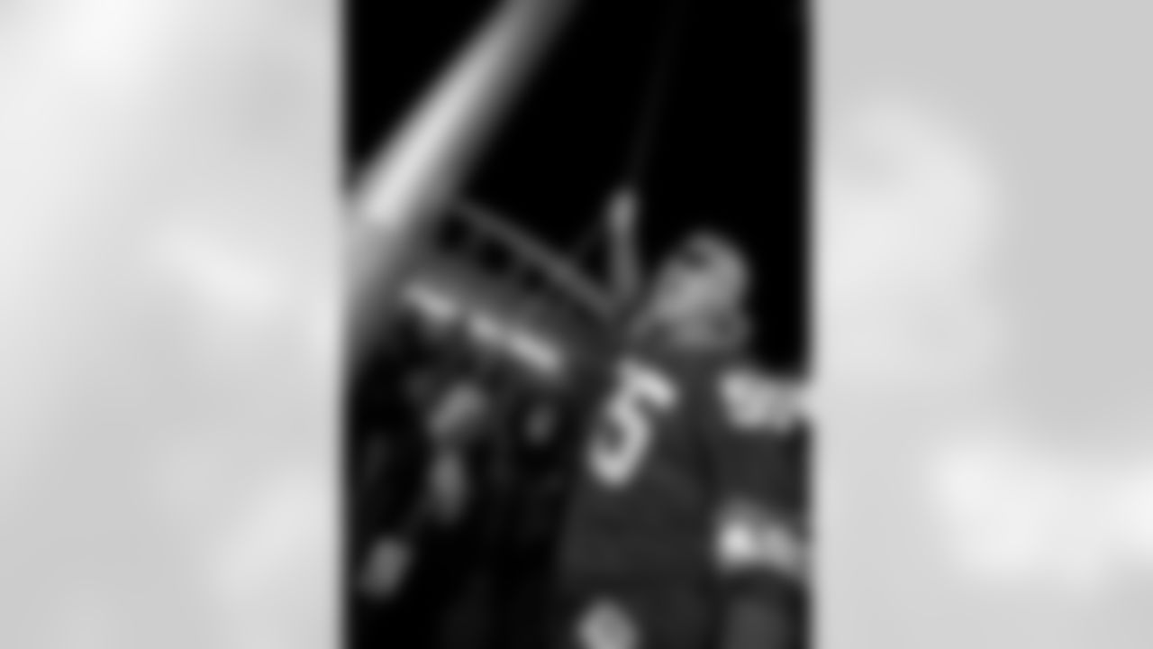 Brian Bosworth (Seahawks Legend)