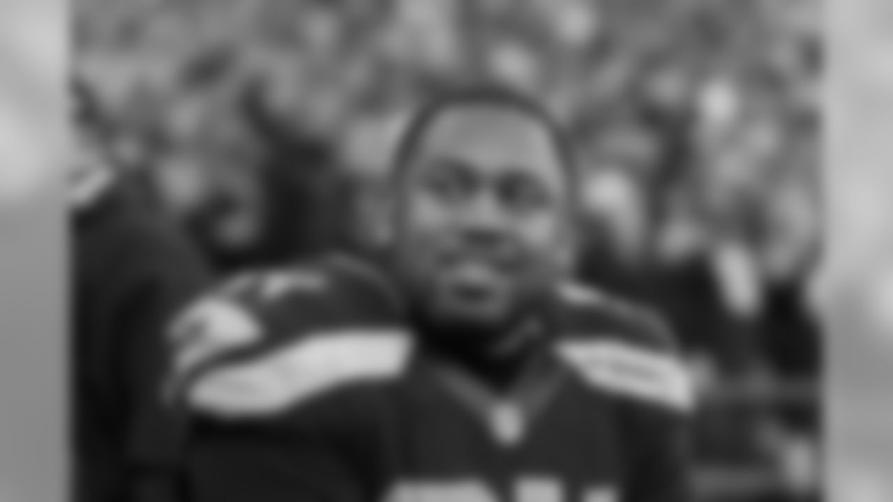 DL Kevin Williams, Unrestricted Free Agent