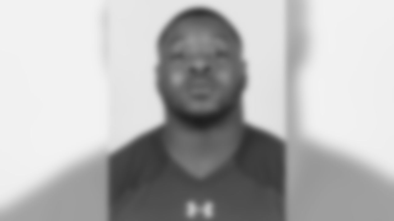 Alabama defensive lineman Jarran Reed poses for a headshot during the 2016 NFL Scouting Combine at Lucas Oil Stadium on Friday, Feb. 26, 2016 in Indianapolis. (Ben Liebenberg via AP)