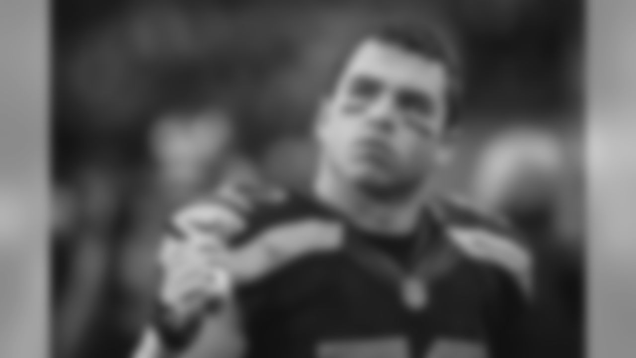 [September 20, 1987]: Seahawks 43- Chiefs 14Quarterback Todd Blackledge, right, of the Kansas City Chiefs, is sacked for a seven-yard loss by linebacker Brian Bosworth, left, of the Seattle Seahawks, during the third quarter of their NFL game in Seattle, Wash., Sept. 20, 1987. Seattle beat Kansas City 43-14. (AP Photo/Barry Sweet)