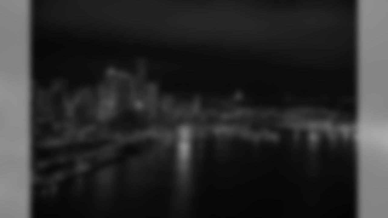 bn4q0404.jpg
