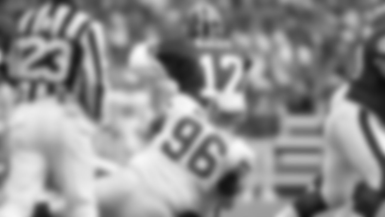 Bills-Through-The-Years-1995_BILLS_KENNEDY_151