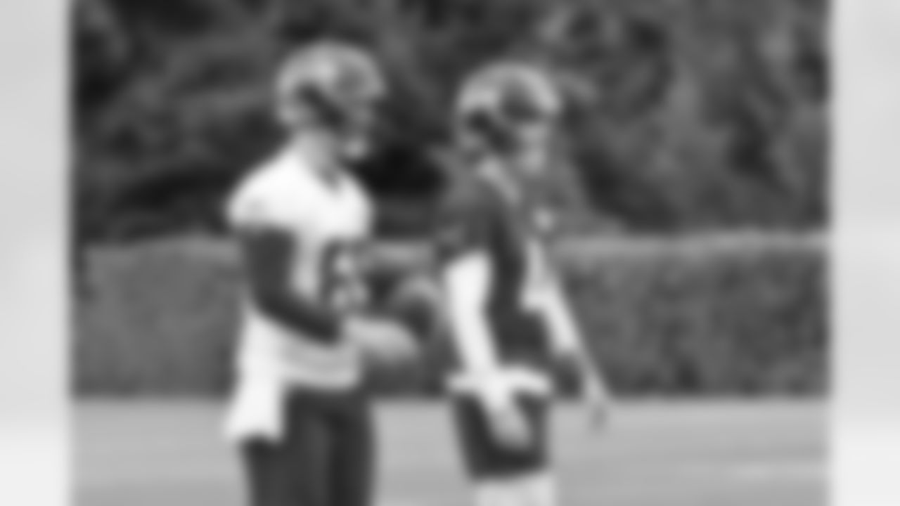 Seahawks players practice on August 31, 2021 at the Virginia Mason Athletic Center in Renton.