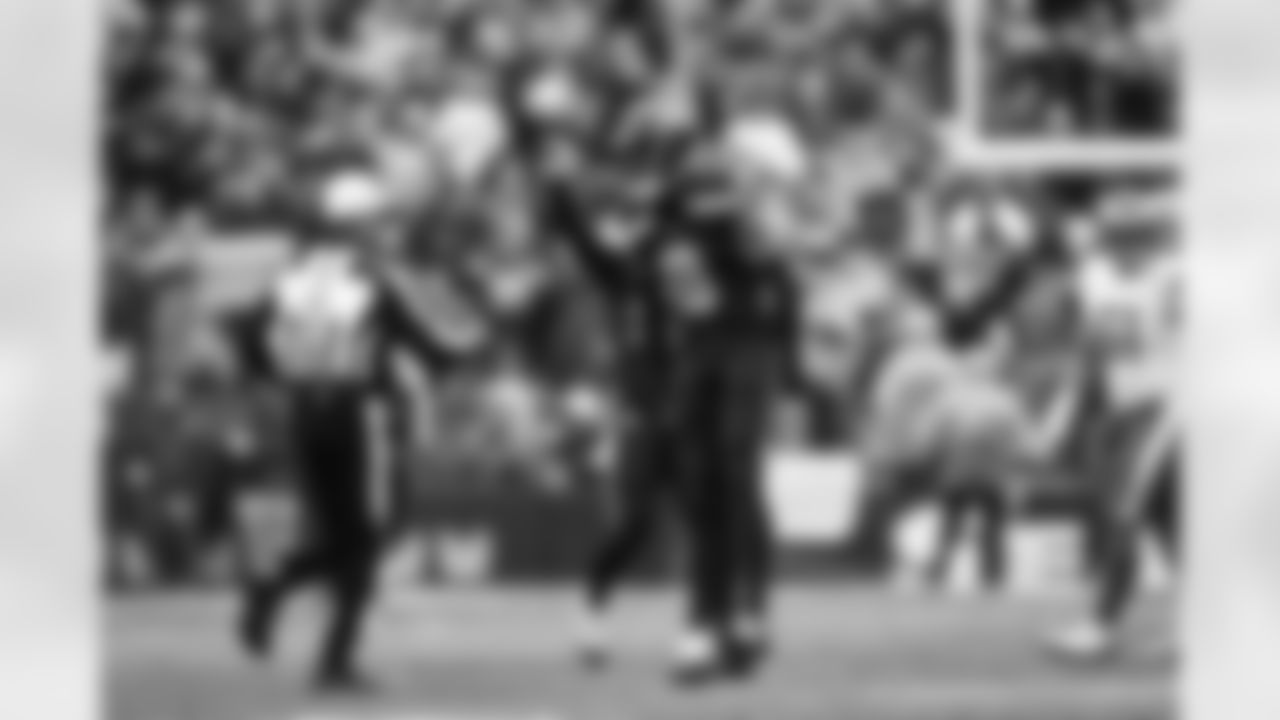 20230108_LARvsSEA_MAR_RM3_9037