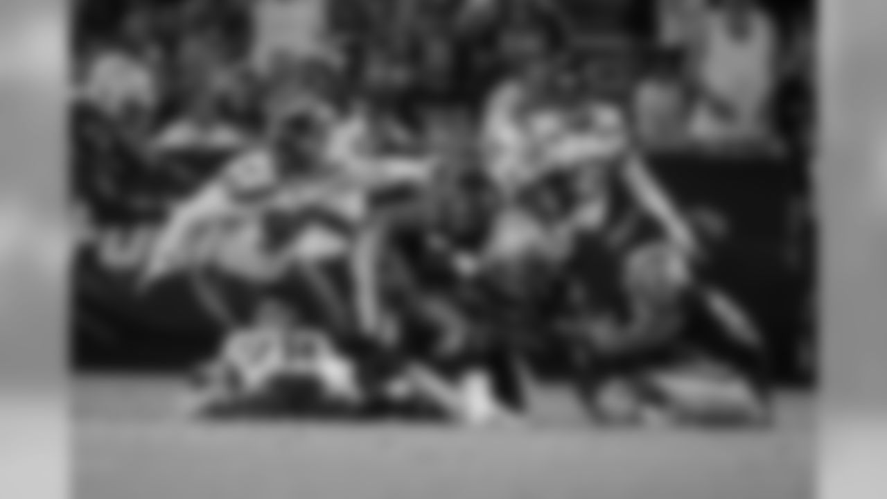 rm1_3943_0.jpg