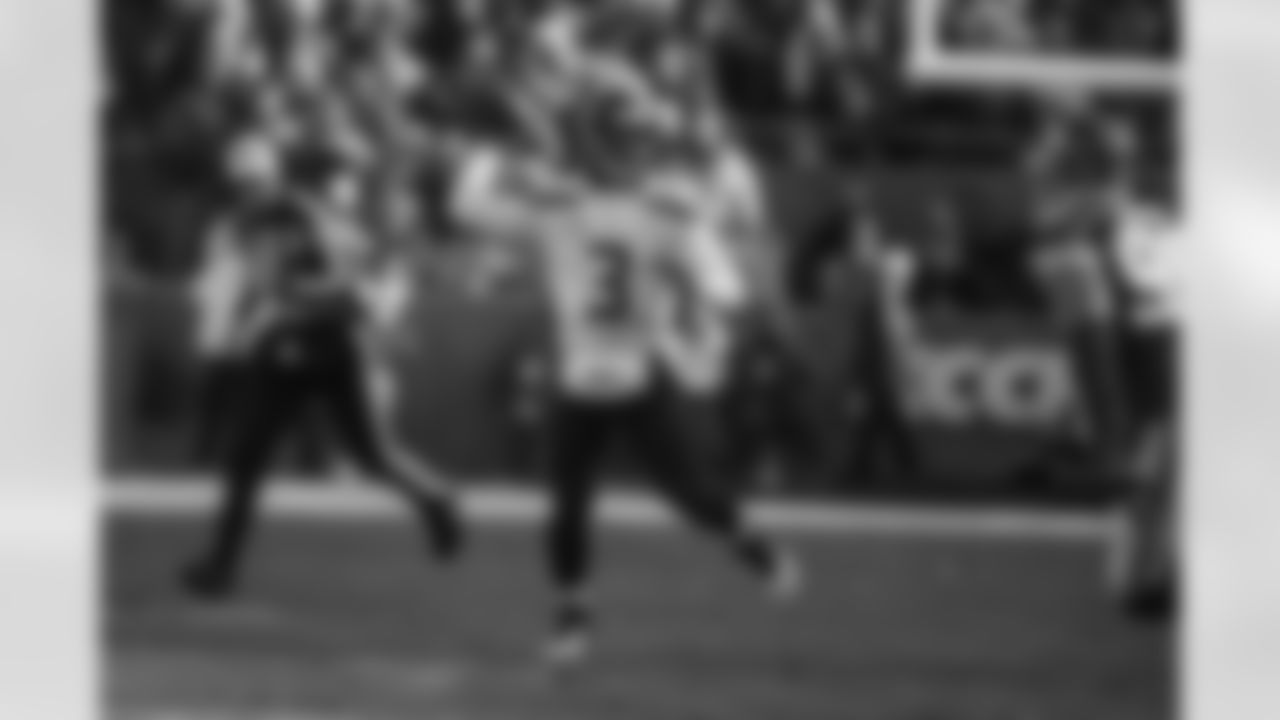 tempRM8_8573-2.JPG
