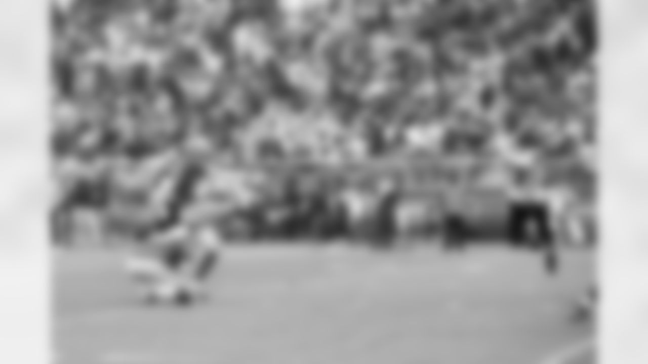 The best photos of Seahawks cornerback Tariq Woolen from the 2022 season.