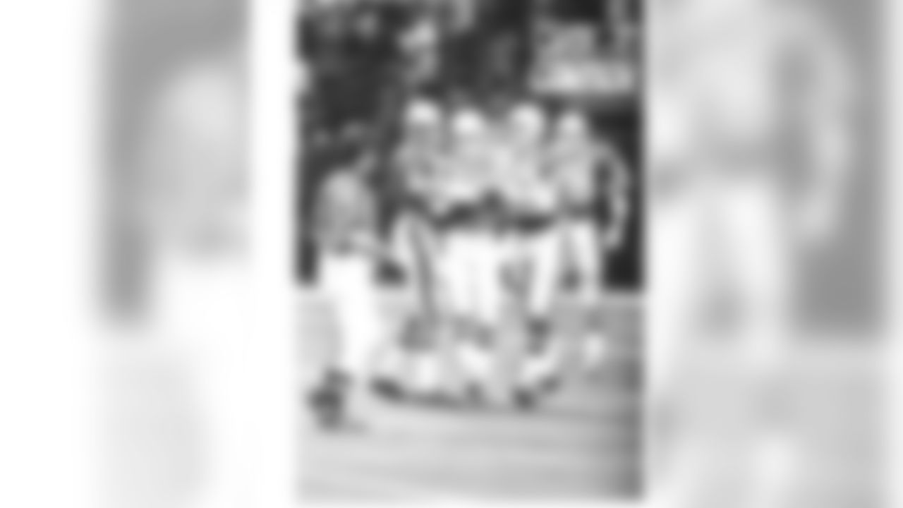 1979_action032.jpg