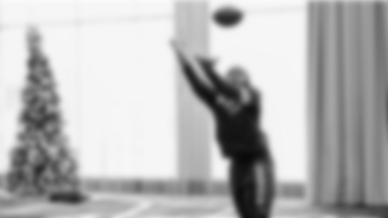 The best photos of Seahawks running back DeeJay Dallas from the 2022 season.