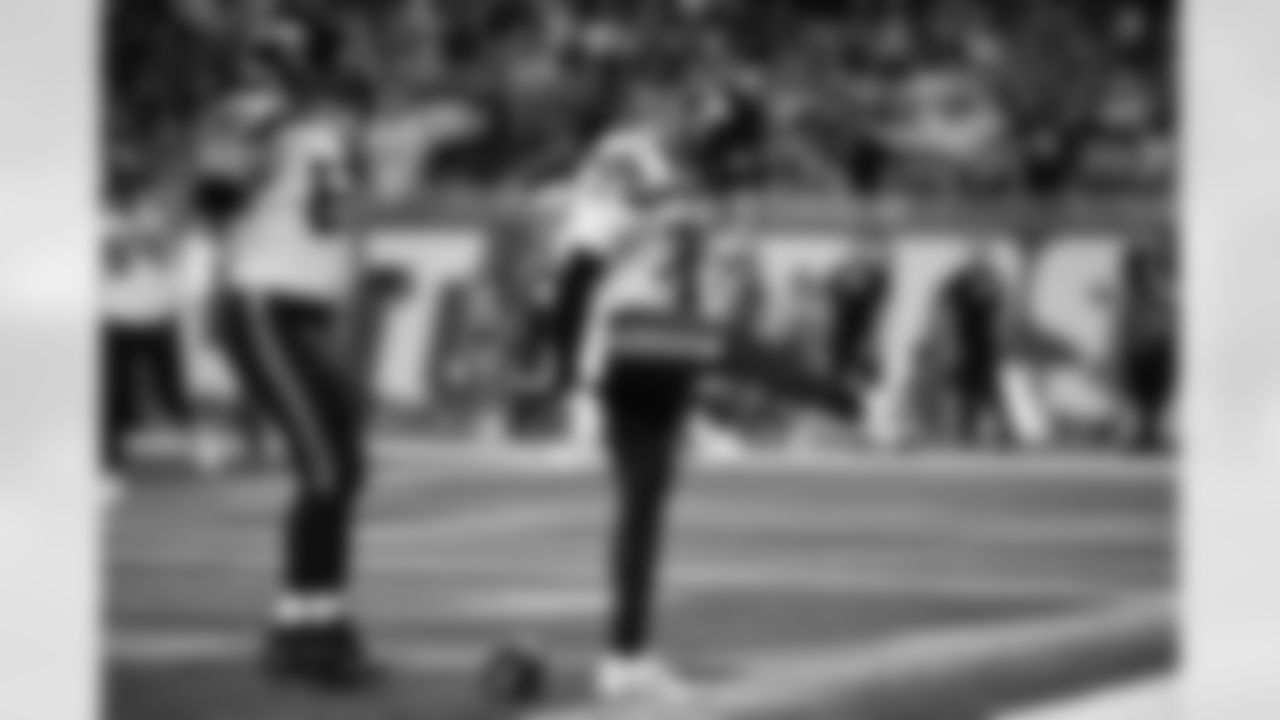 Seahawks-Top-Shots-Offense-20221002_13-27-03_19415