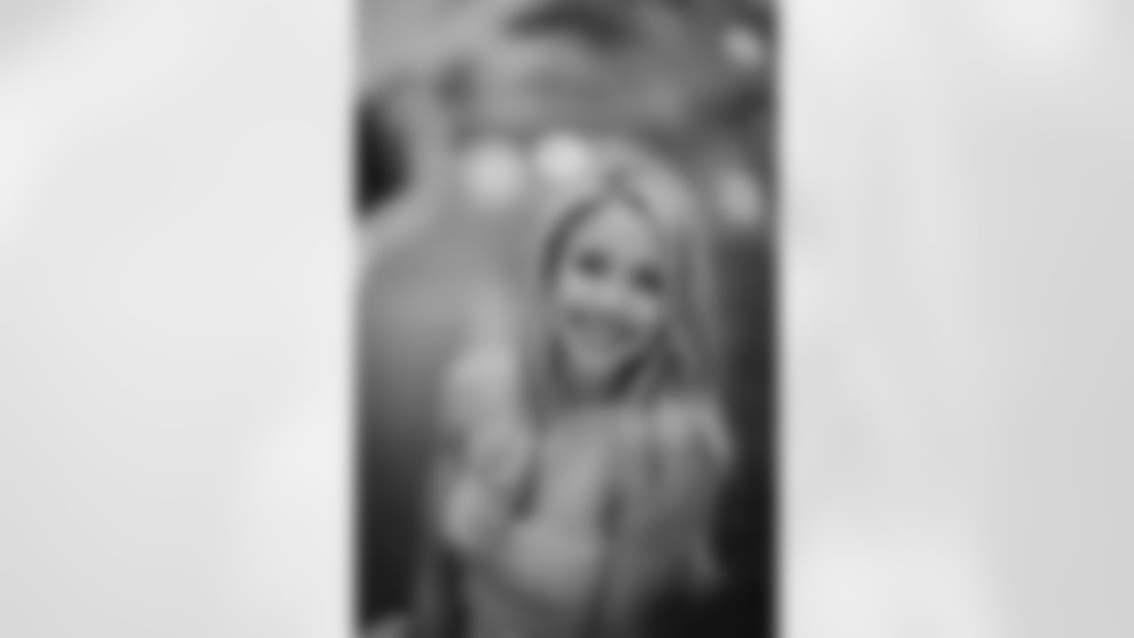 seagals_pink_jhg-94.jpg