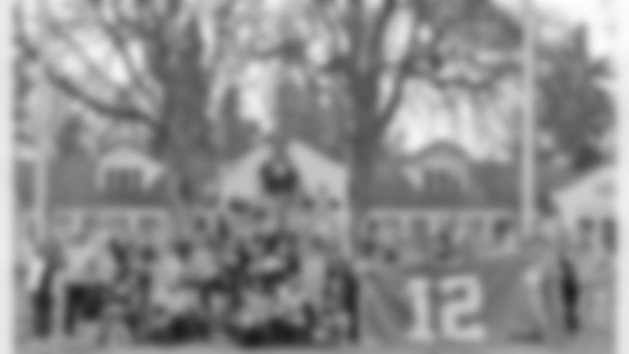 tempCamp-Murray-12th-Man-Raising-for-the-Washington-National-Guard.jpg