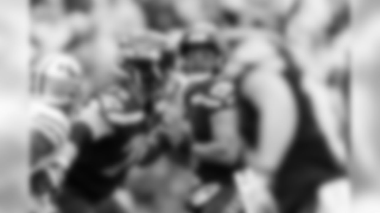 eye_wk_2_49ers_18.jpg