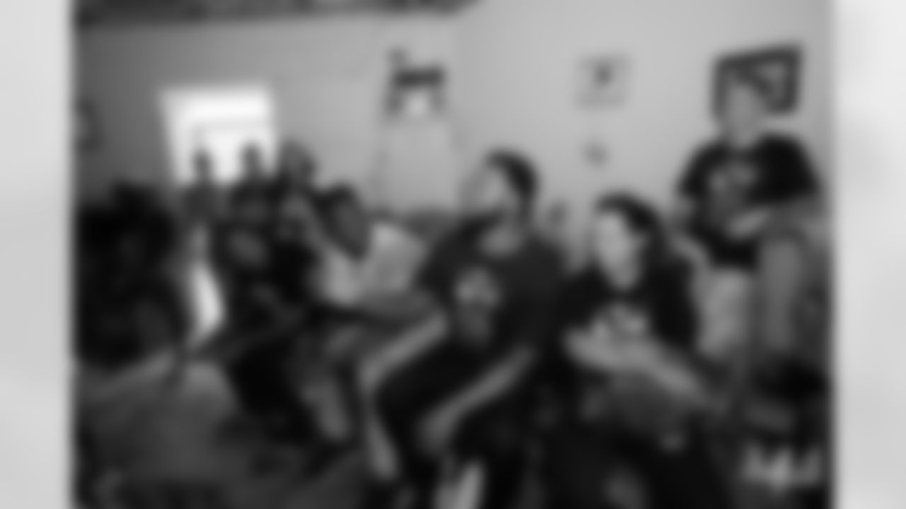 avril_haiti_orphanage_1330.jpg