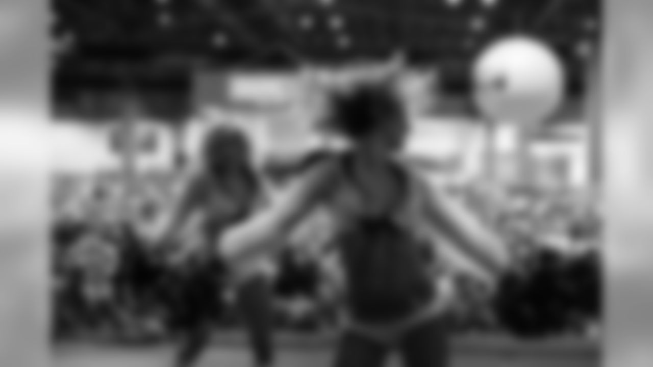 20171001_seagals_colts_janegphoto-30_1.jpg