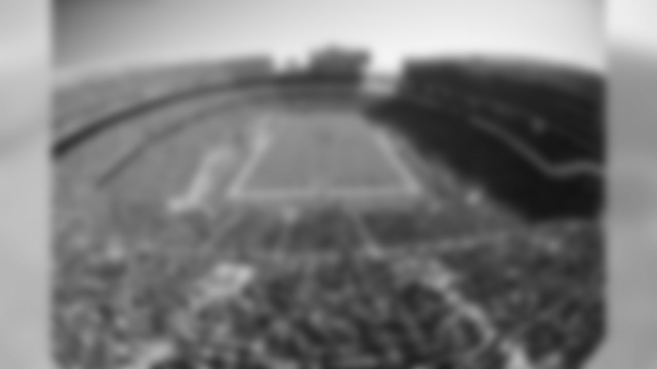 A general, overall view of the interior of Levi's Stadium during the week four game between the San Francisco 49ers and the Green Bay Packers on Sunday, October 4, 2015 in Santa Clara, California. The Packers beat the 49ers, 17- 2. (David Drapkin via AP)