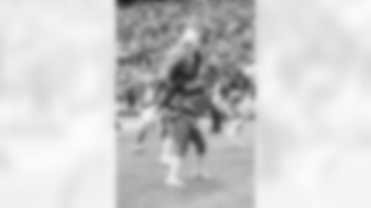 The Seahawks Dancers hit the field for the Seahawks' Week 3 game against the Carolina Panthers on Sunday, September 24, 2023.