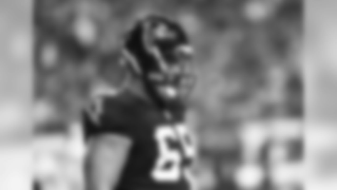 Atlanta Falcons guard Chris Chester (65) sets for play against the San Francisco 49ers in a week 15 NFL football game Dec. 18, 2016 in Atlanta. The Falcons won 41 - 13. (Al Messerschmidt via AP)