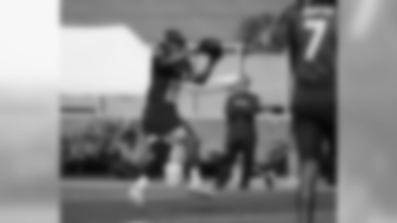 WR Tyler Lockett