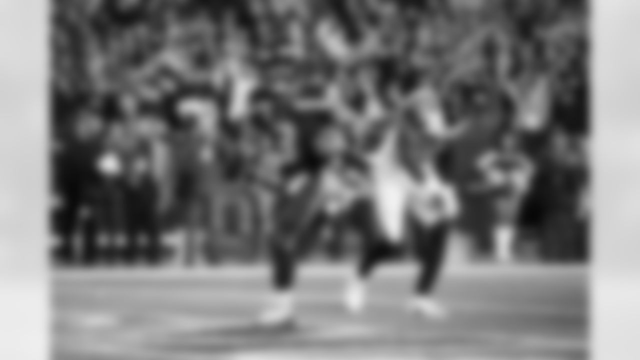 ThroughTheYears-Falcons-2017-RM3_3441