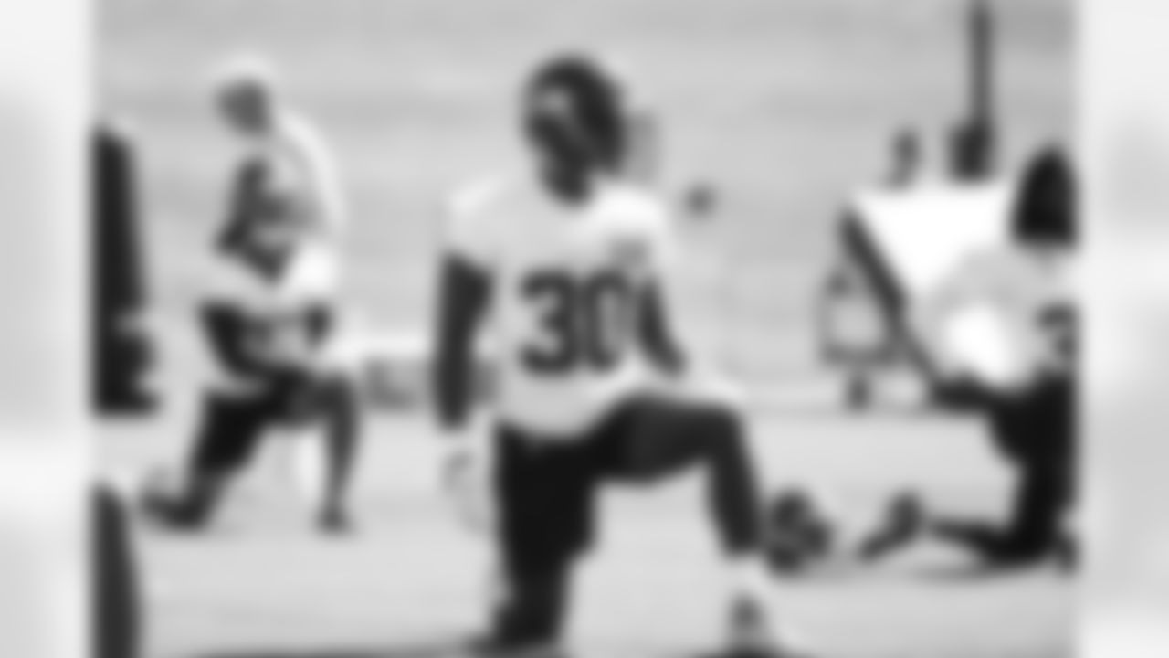 The best photos of Seahawks cornerback Mike Jackson from the 2022 season.