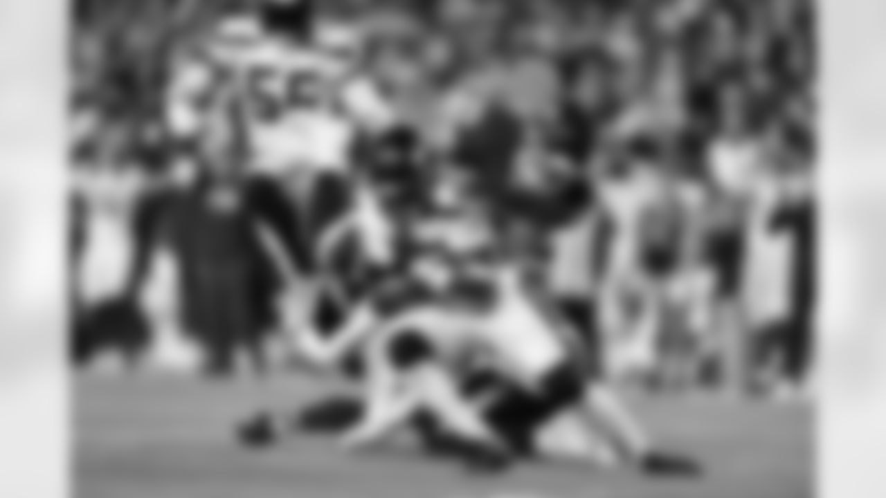 Some of the best photos of Seahawks safety Jamal Adams from the 2021 season.