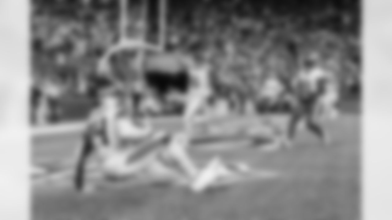 20211007_LARvsSEA_MAR_RM7_5042