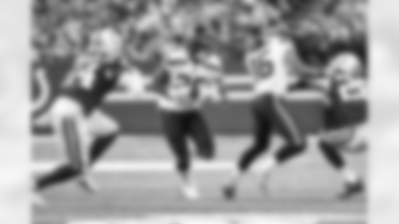 Some of the best photos of Seahawks running back Rashaad Penny from the 2021 season.