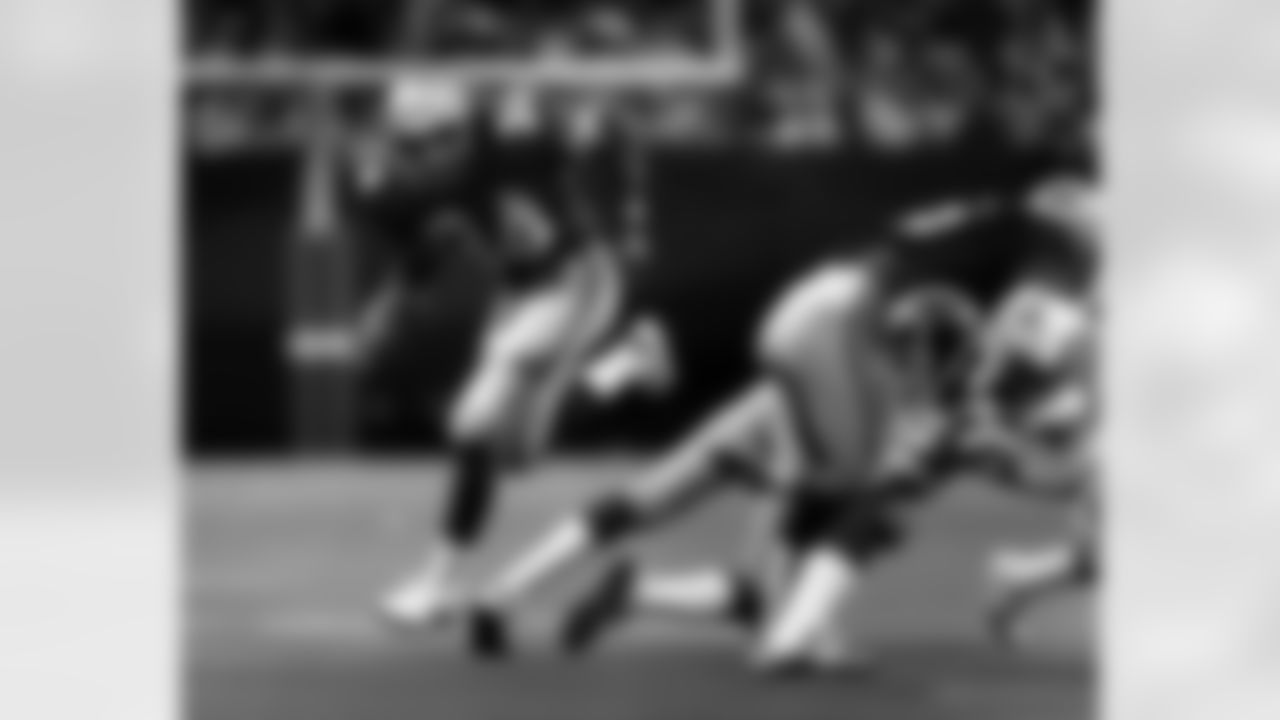 Seahawks-Franco-Harris-Through-The-Years-20200329_20-48-26_0027