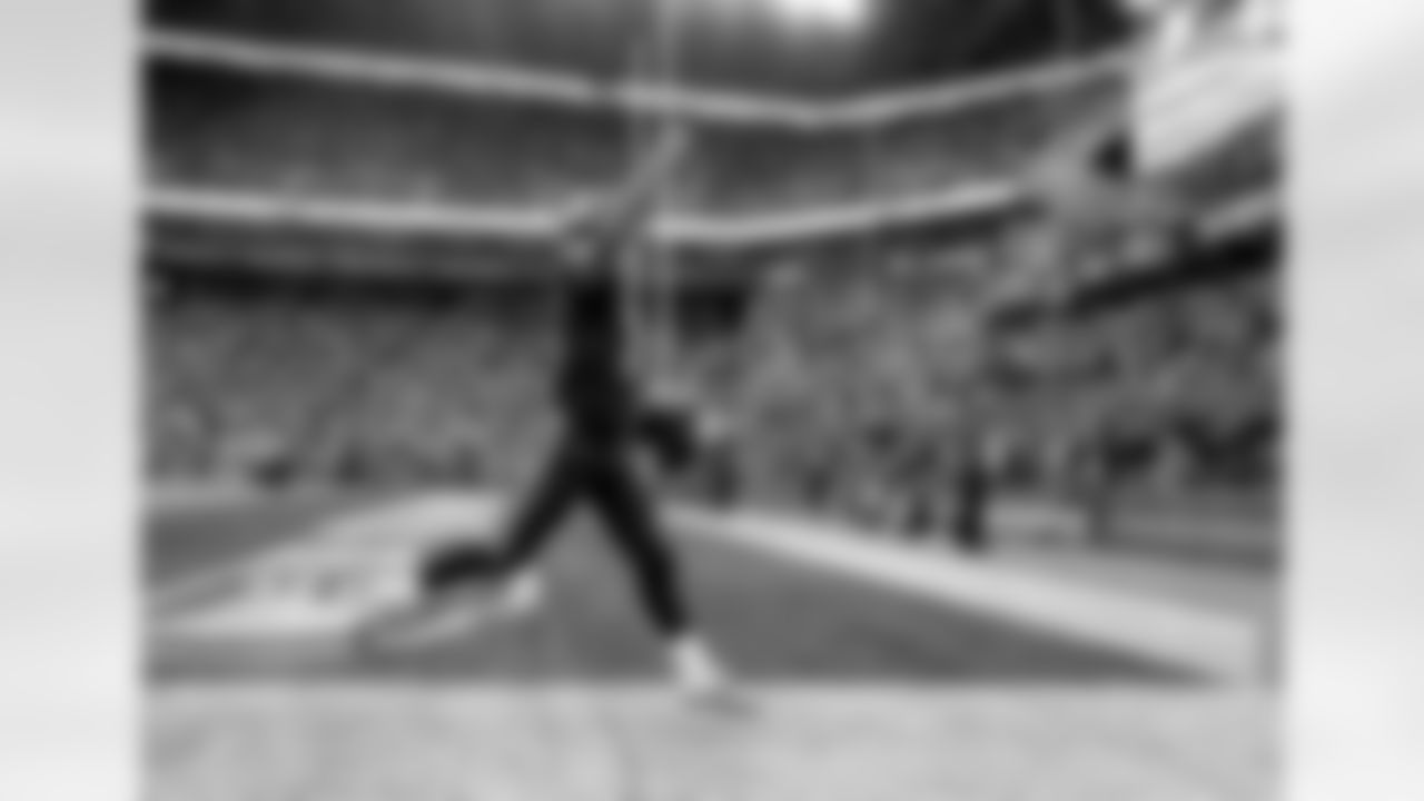 The best photos of Seahawks wide receiver Tyler Lockett from the 2022 season.