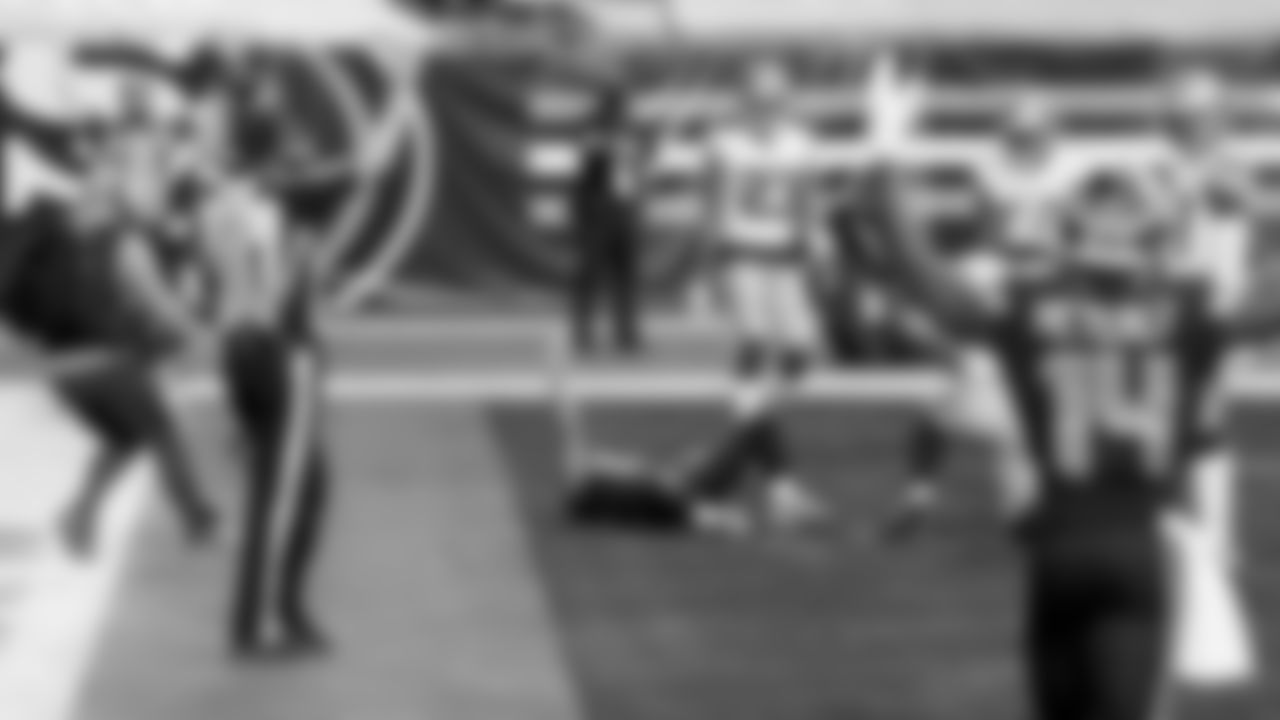 Touchdown #39: Week 16 - Wilson to wide receiver Tyler Lockett for 6 yards