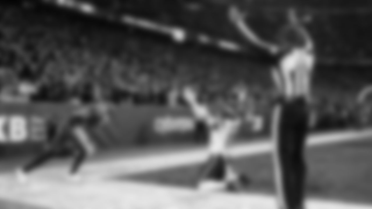 Seahawks-Top-Shots-Offense-20221113_10-08-06_3569