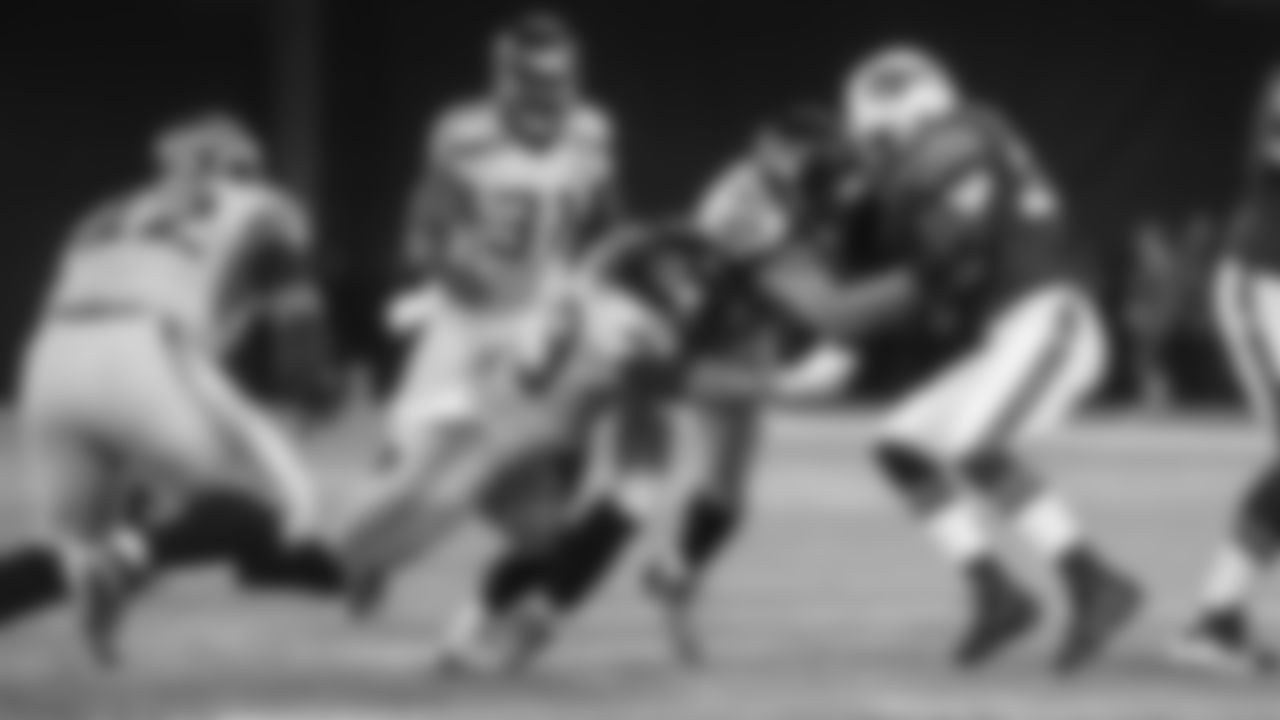 Bills-Through-The-Years-2012_BILLS_KJ_RM2_3164