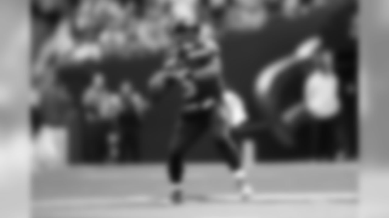 QB Russell Wilson