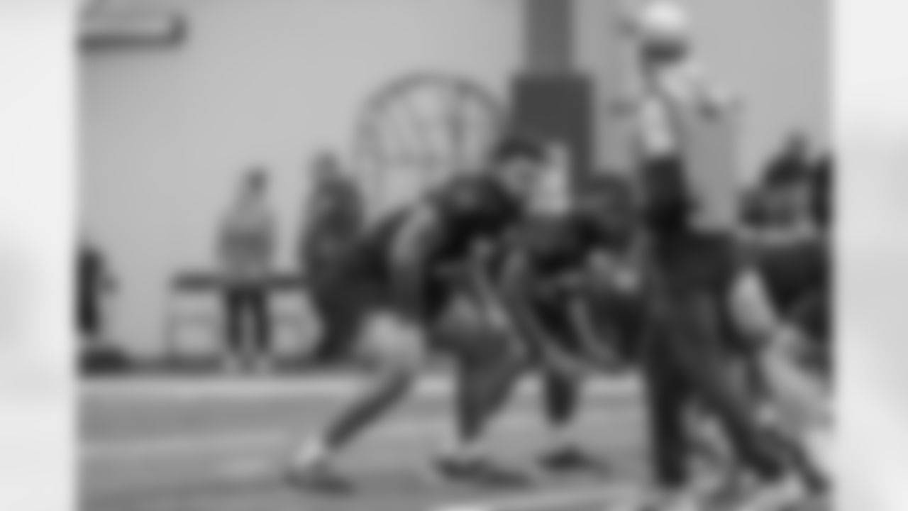 Seahawks-Offseason-Abraham-Lucas-20220508_11-10-47_2172