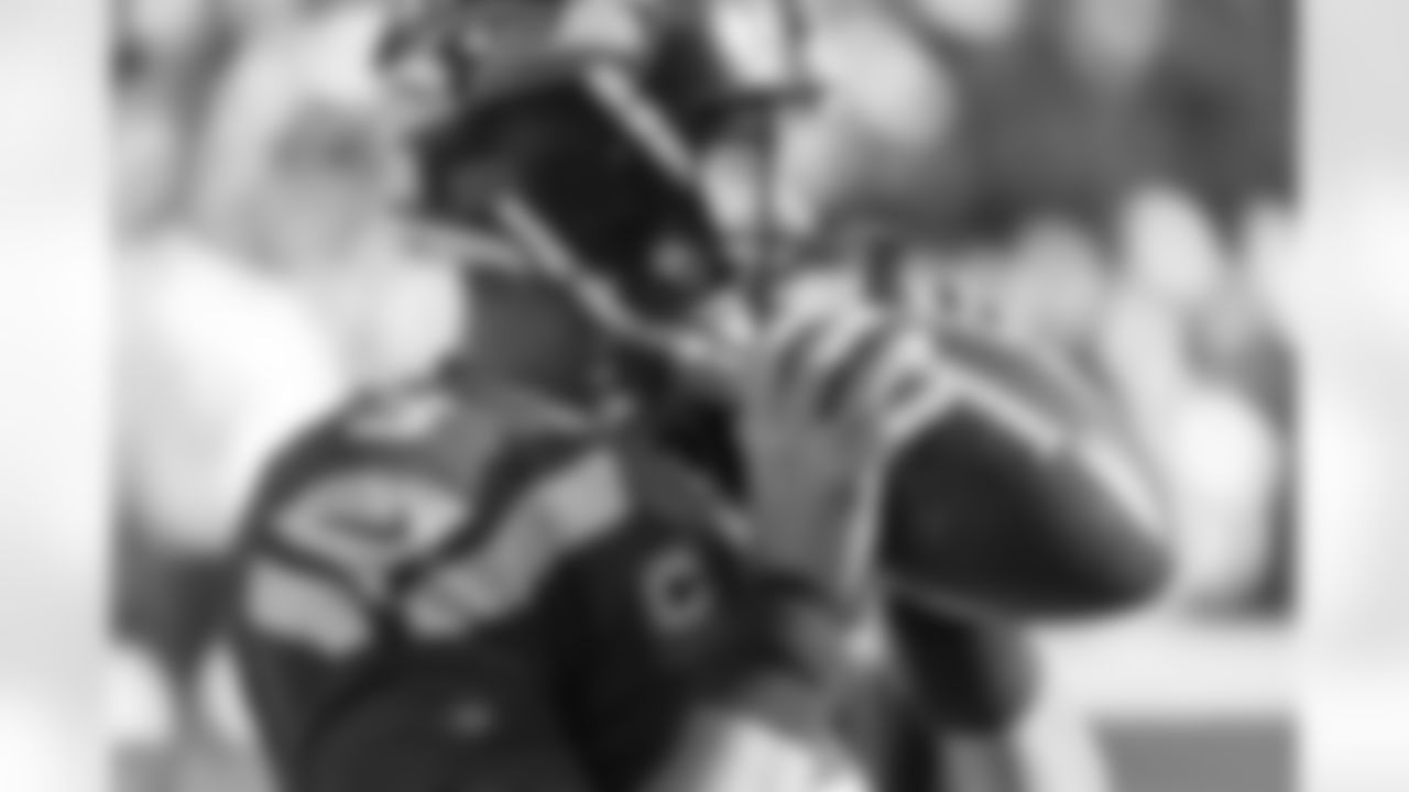 [October 16, 2016]: Seahawks 26 - Falcons 24