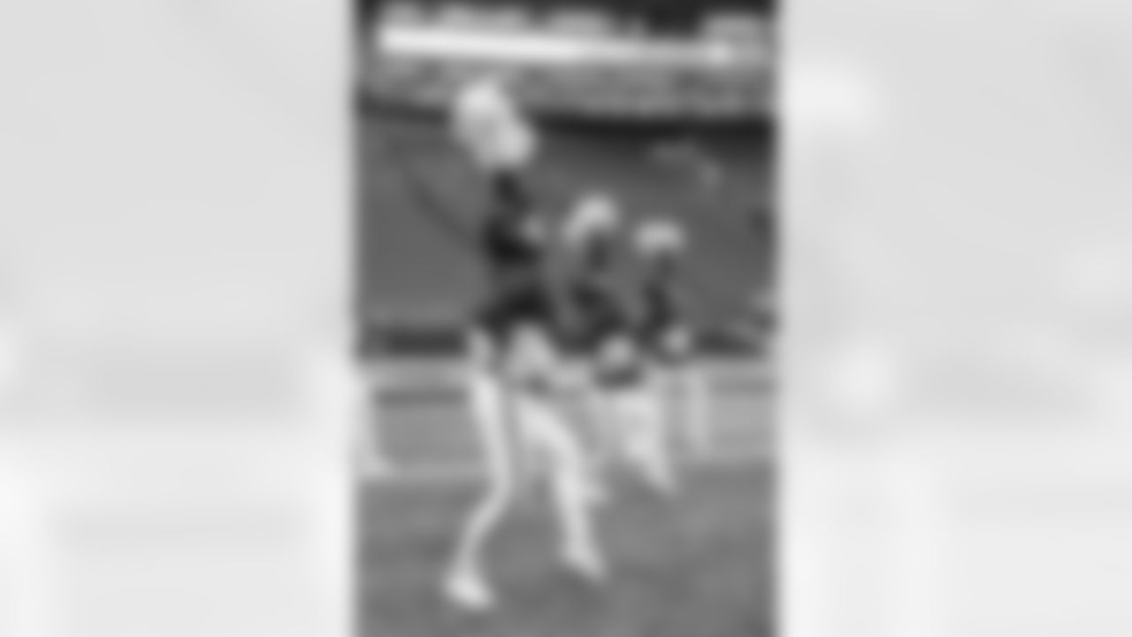 20230108_SFvsSEA_Dancers_POTTER-2575