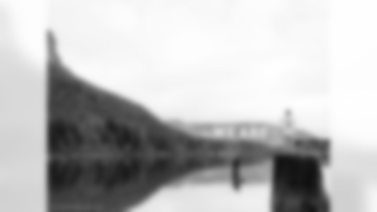 tempwa12-pruet-rattlesnake-lake.jpg