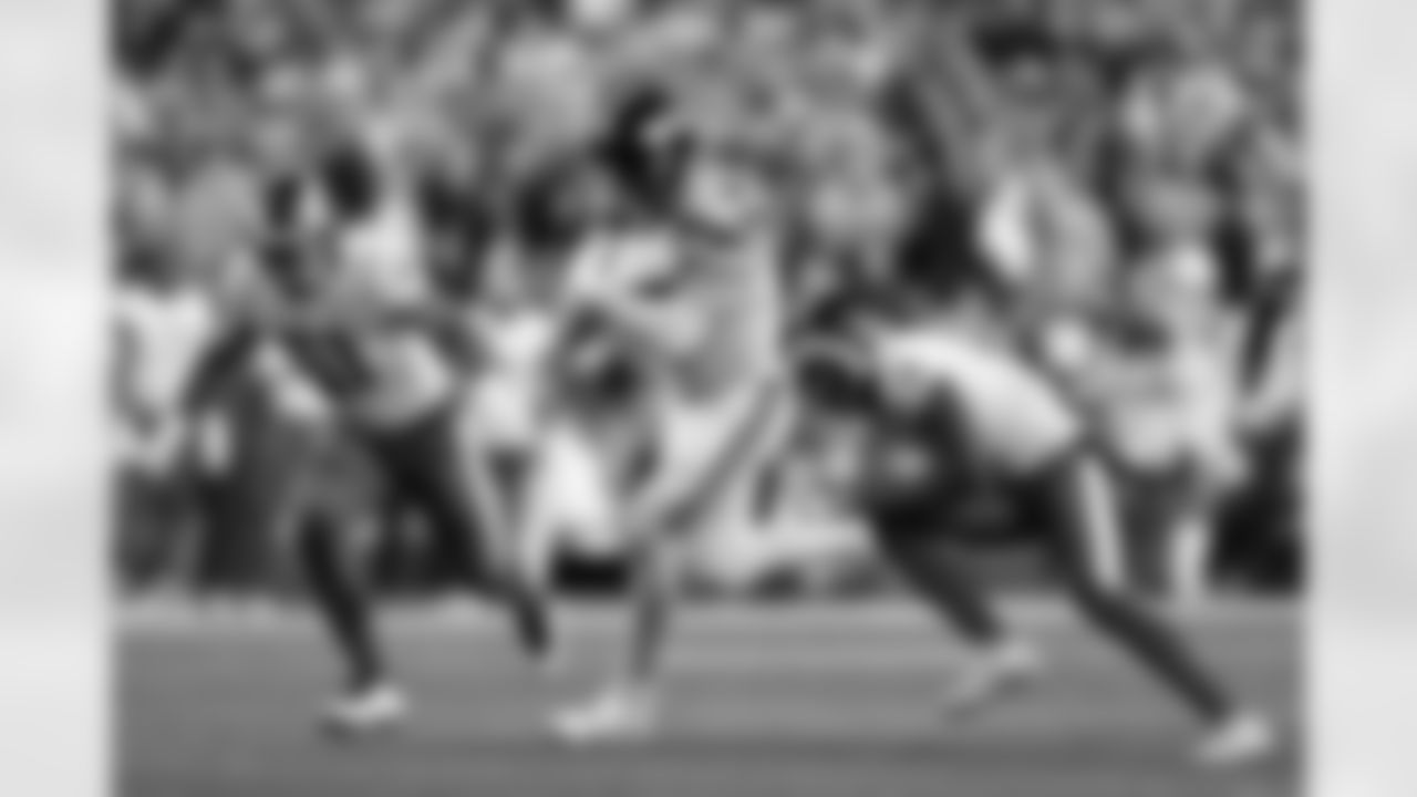 Some of the best photos of Seahawks tight end Will Dissly taken during the 2021 season.