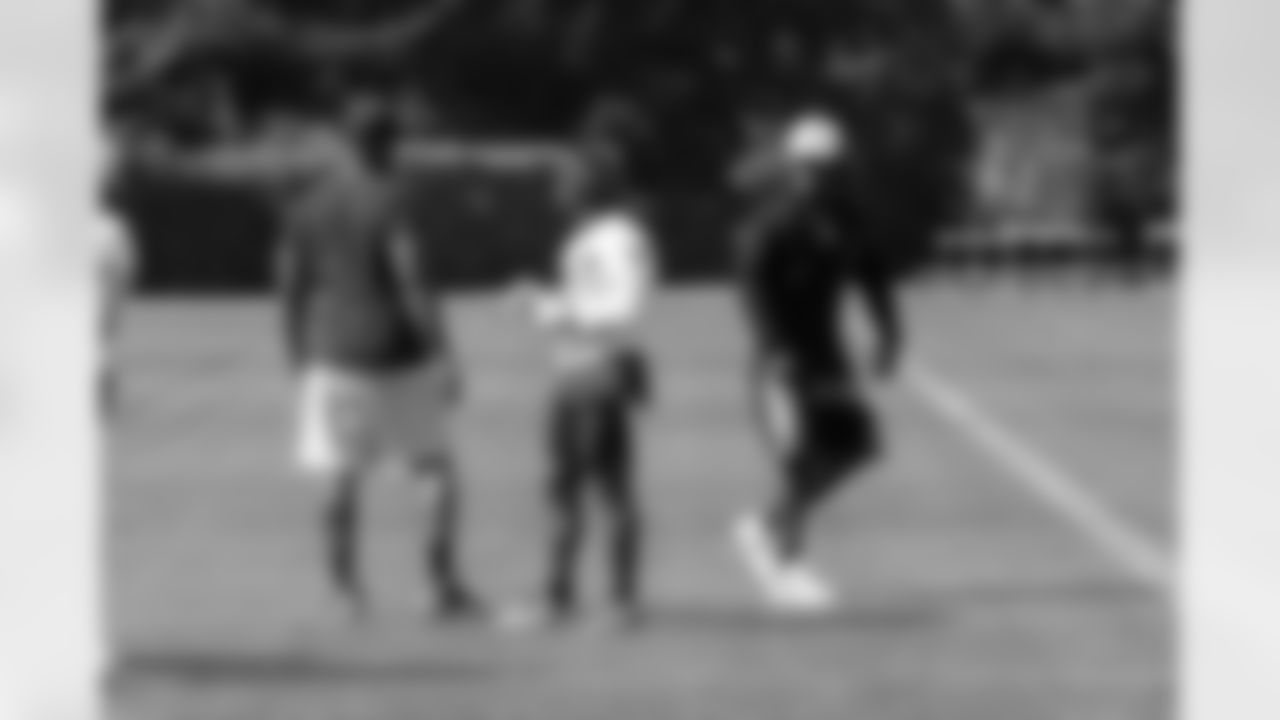 Marshawn Lynch stopped by Seahawks practice on September 10, 2022.