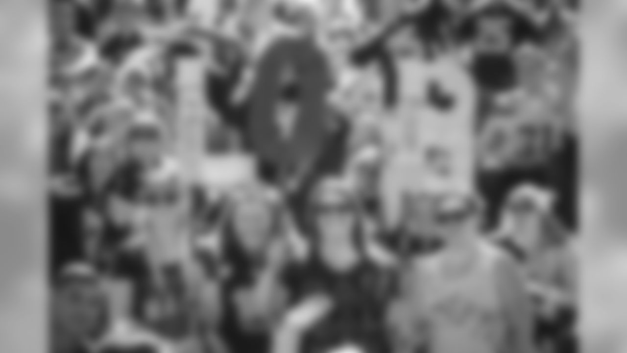 _rm16078_0.jpg