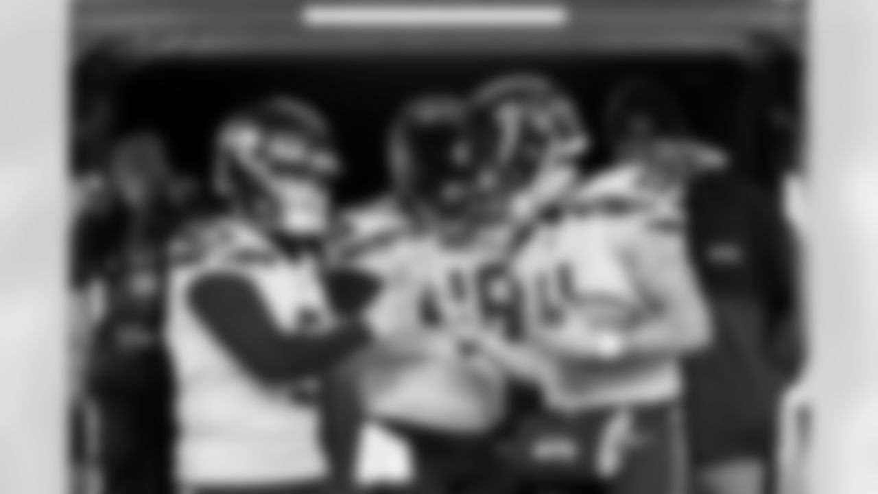 The best photos of Seahawks punter Michael Dickson from the 2022 season.