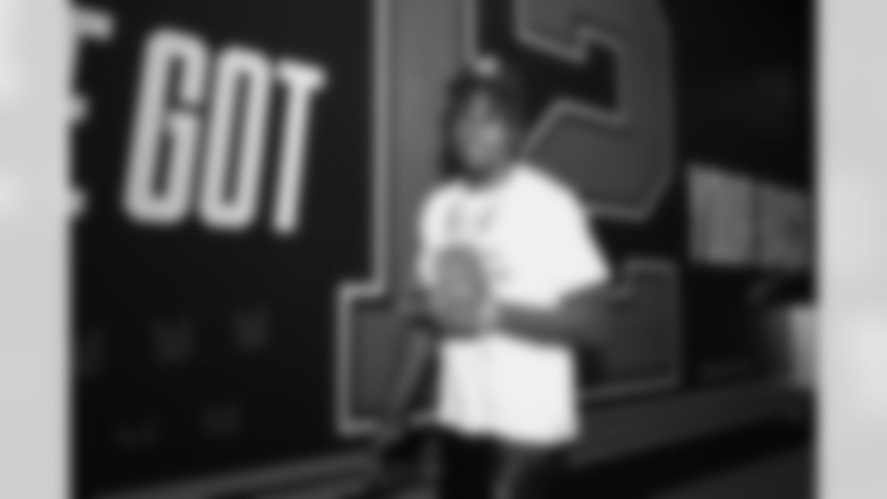 Seahawks-Top-Shots-Rookies-20220925_11-13-39_3152