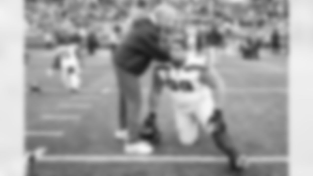 The best photos of Seahawks defensive tackle Al Woods from the 2022 season.